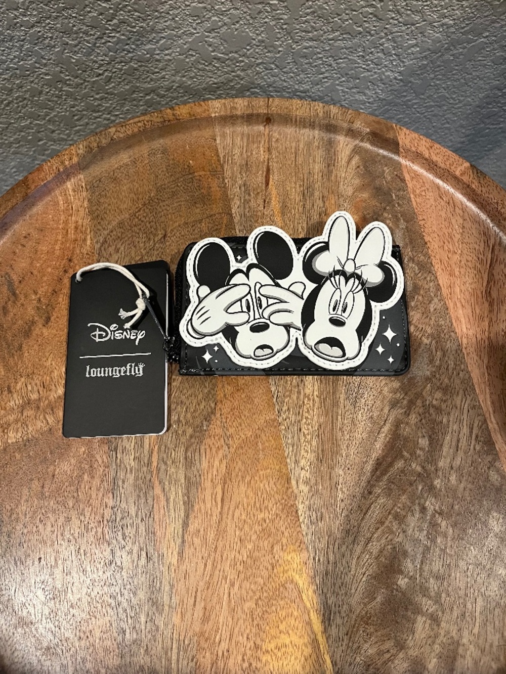 Loungefly Disney Mickey Mouse & Minnie Mouse Scared Glow-In-The-Dark Cardholder